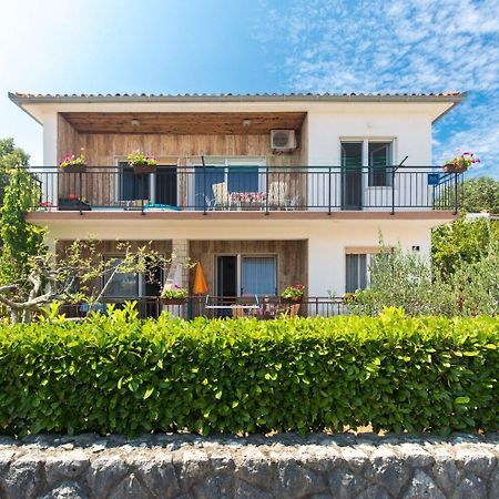 Apartments Kate - 100 M From Beach Malinska Ngoại thất bức ảnh