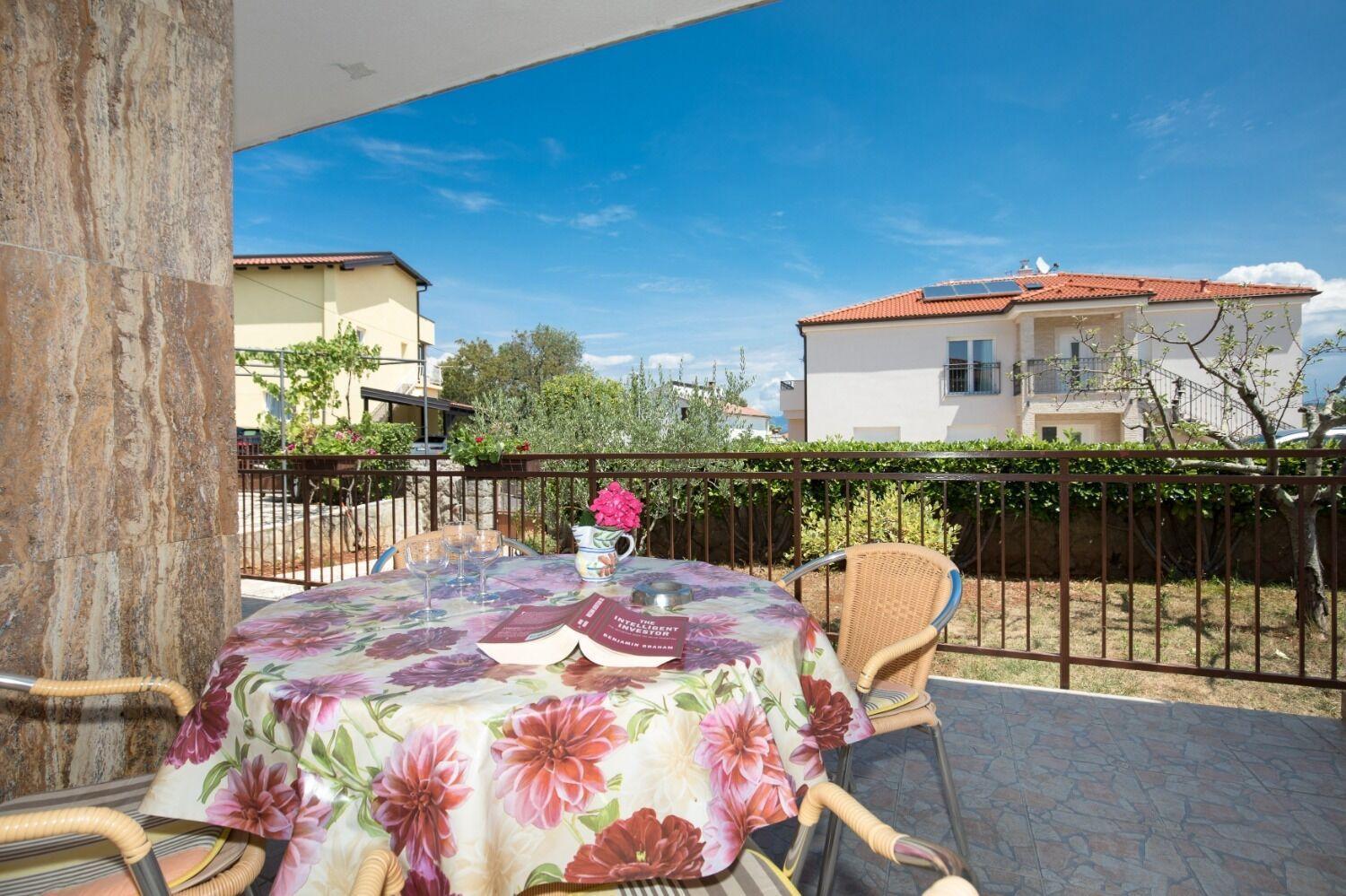 Apartments Kate - 100 M From Beach Malinska Ngoại thất bức ảnh